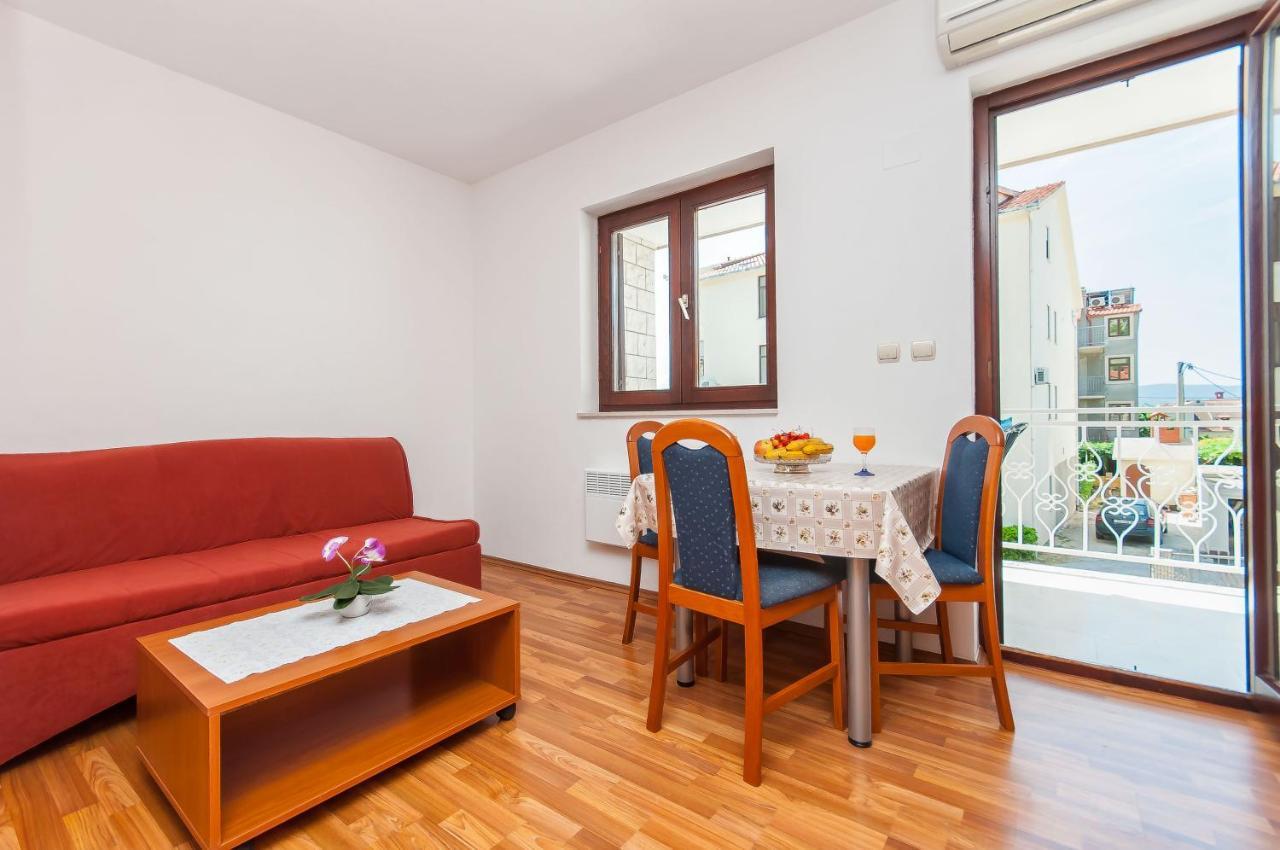 Apartments Ricina Dugi Rat Extérieur photo